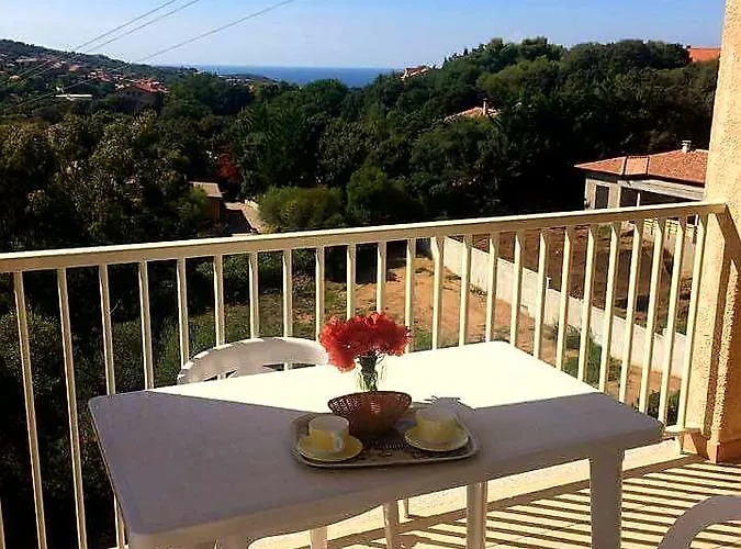 Assuliu Semesterbostad *