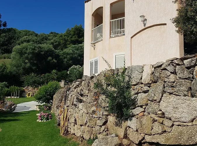 Semesterbostad Assuliu *