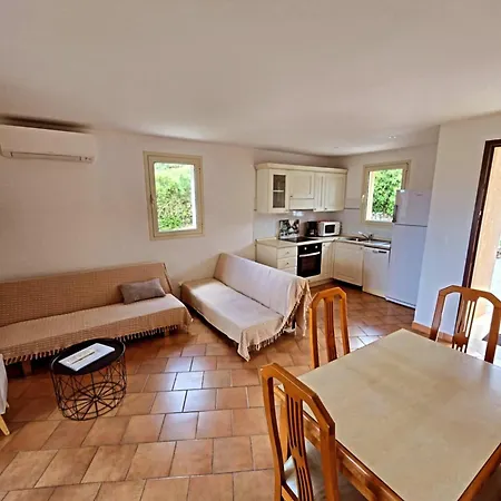 Assuliu Semesterbostad *